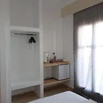 Delfini Bay Retreat 아파트 바실리키