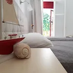 아파트 Delfini Bay Retreat 바실리키